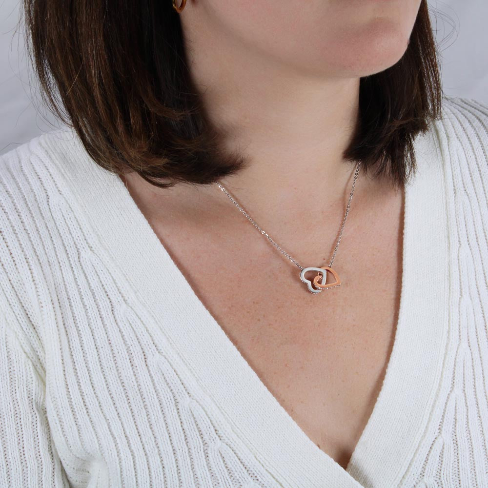 "An meine Seelenverwandte" - Ineinandergreifende Herzen Halskette (14k Weißgold veredelt)